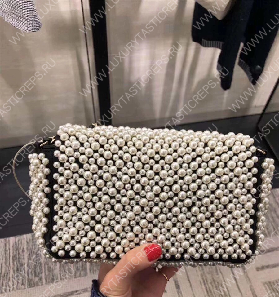 Ch*el pearly mini flap bag black a69900