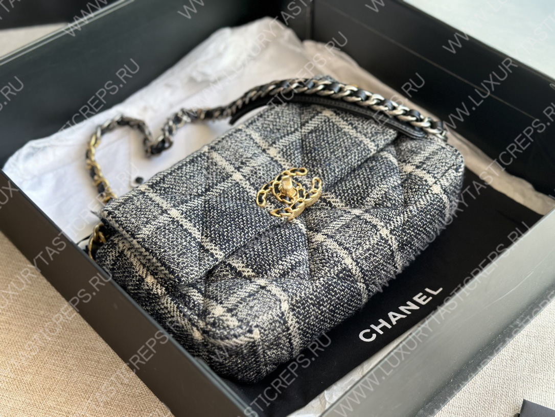 Ch*el 19 handbag multicolor as1161