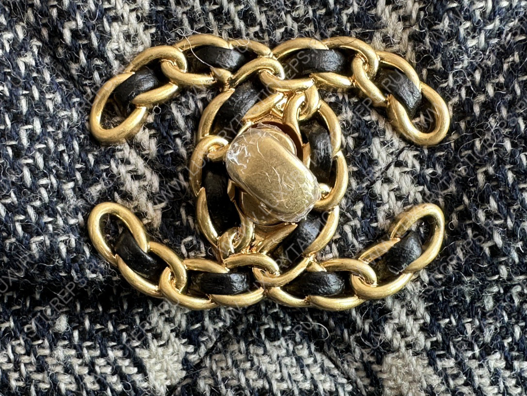 Ch*el 19 large handbag multicolor as1161