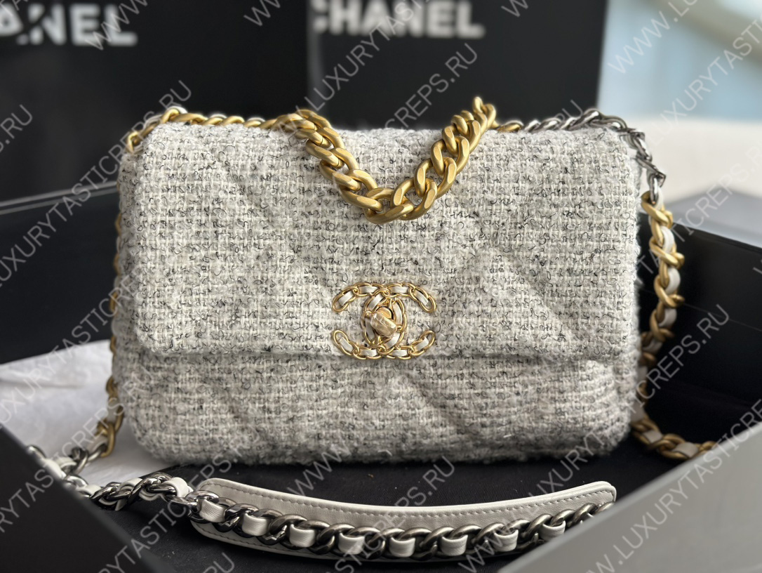 Ch*el 19 handbag multicolor as1161