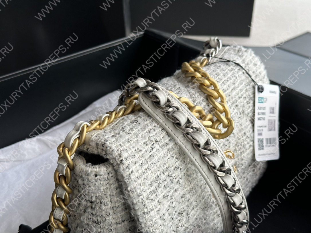 Ch*el 19 handbag multicolor as1161