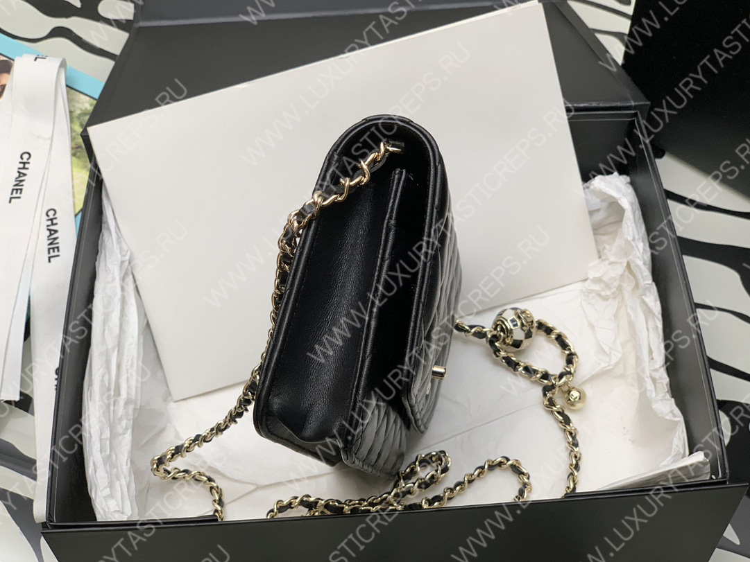 Ch*el wallet on chain black ap1450