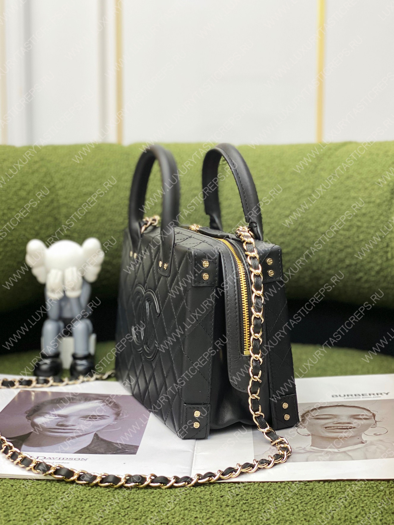 Ch*el large vanity case black as3345