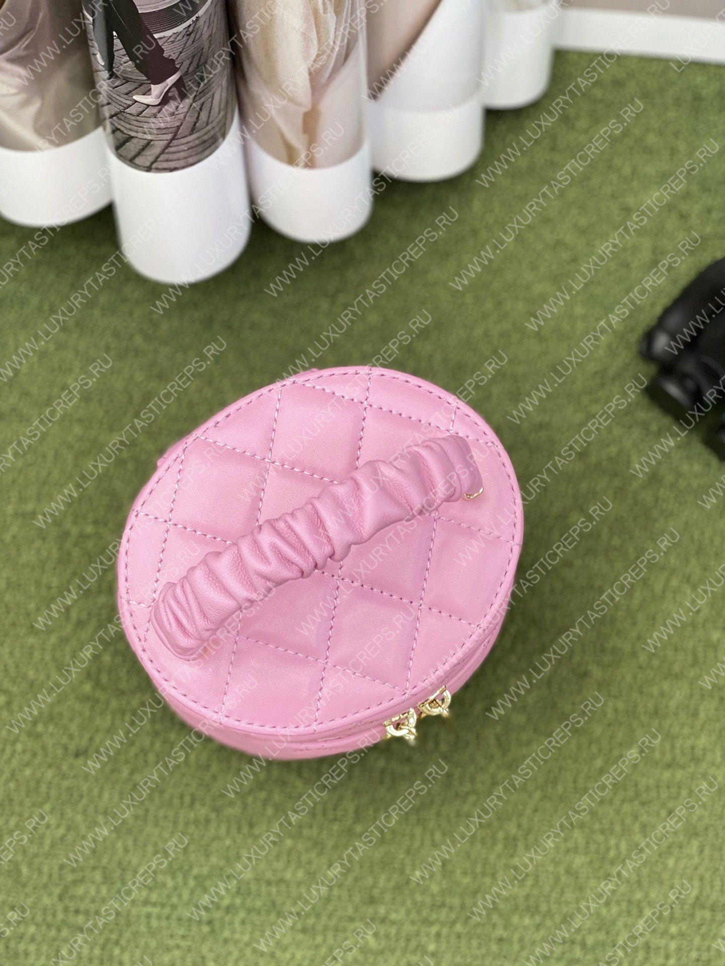 Ch*el vanity bucket bag pink as3726