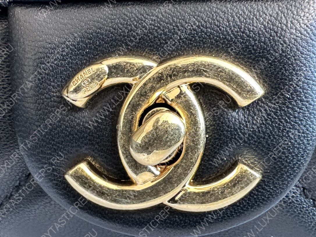 Ch*el pearl crush mini flap bag black as1160