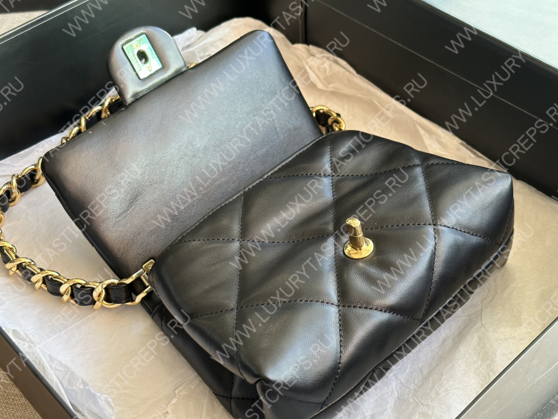 Ch*el pearl crush mini flap bag black as1160