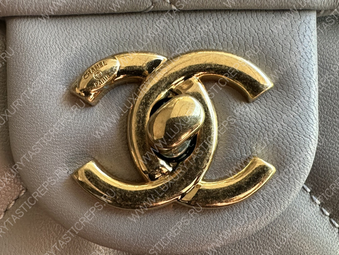 Ch*el pearl crush mini flap bag white as1160