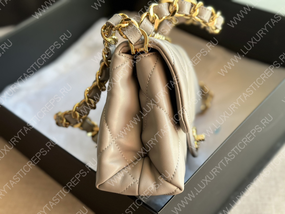 Ch*el pearl crush mini flap bag white as1160