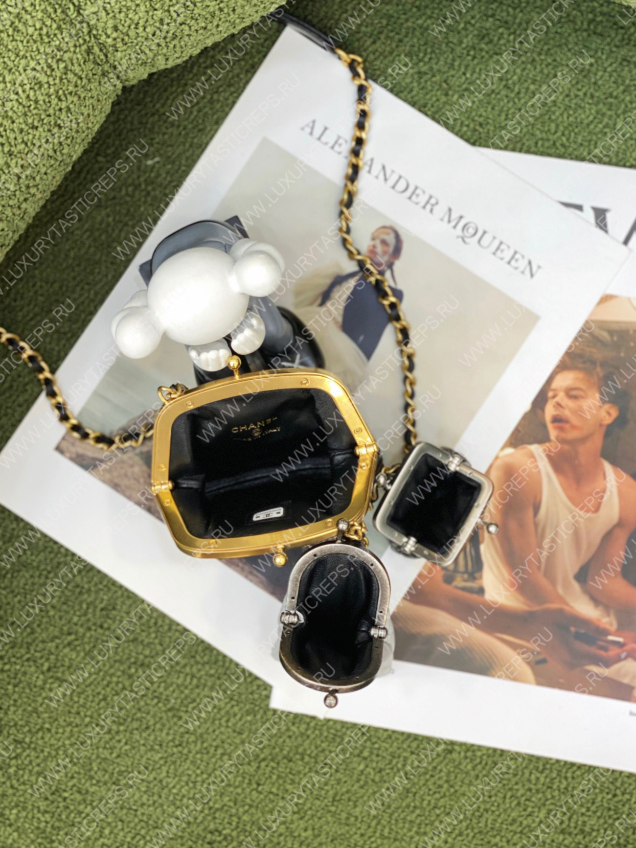 Ch*el clasp bag black as3732