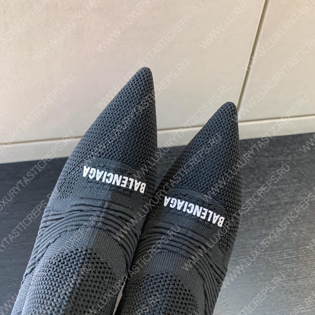 Ba*len*cia*ga women’s knife boot black 724179w2cw12010