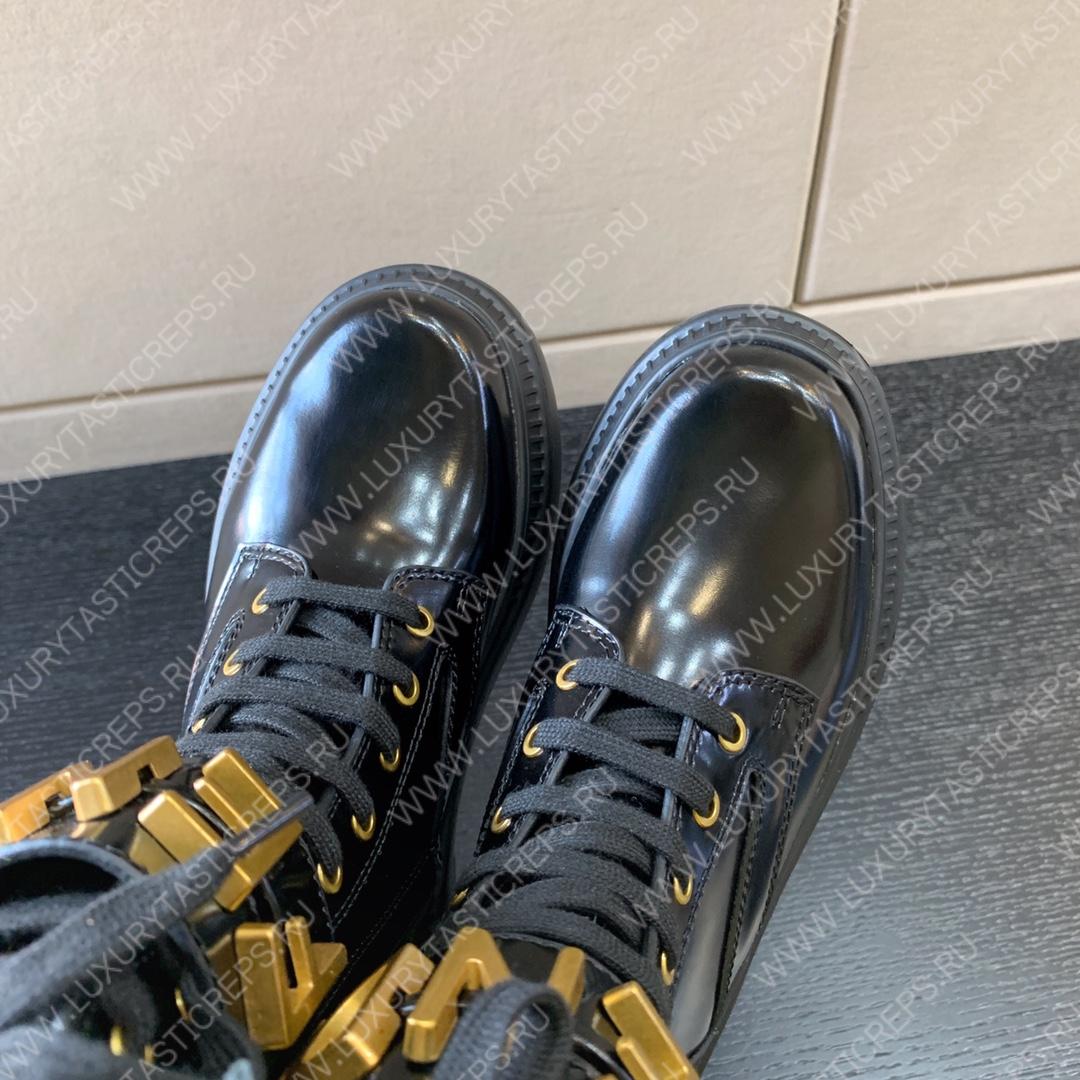 F**di leather biker boots black 8t8355