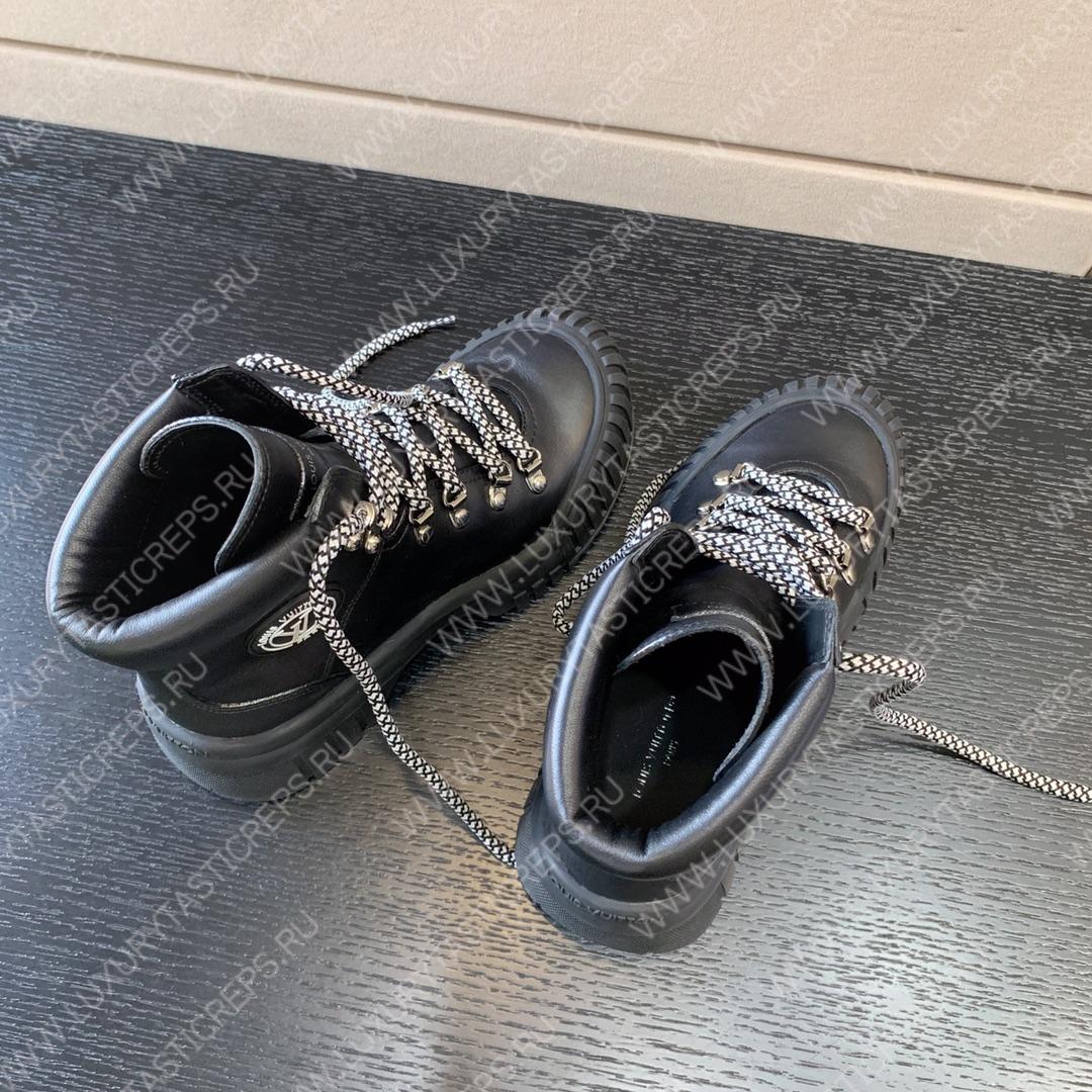 l**is V*t*n ruby flat ranger black 1aalyg