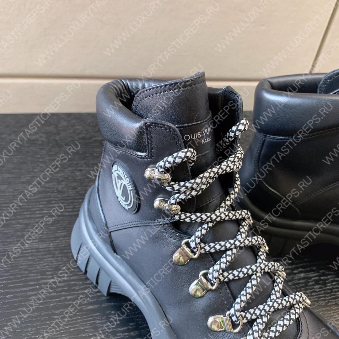 l**is V*t*n ruby flat ranger black 1aalyg