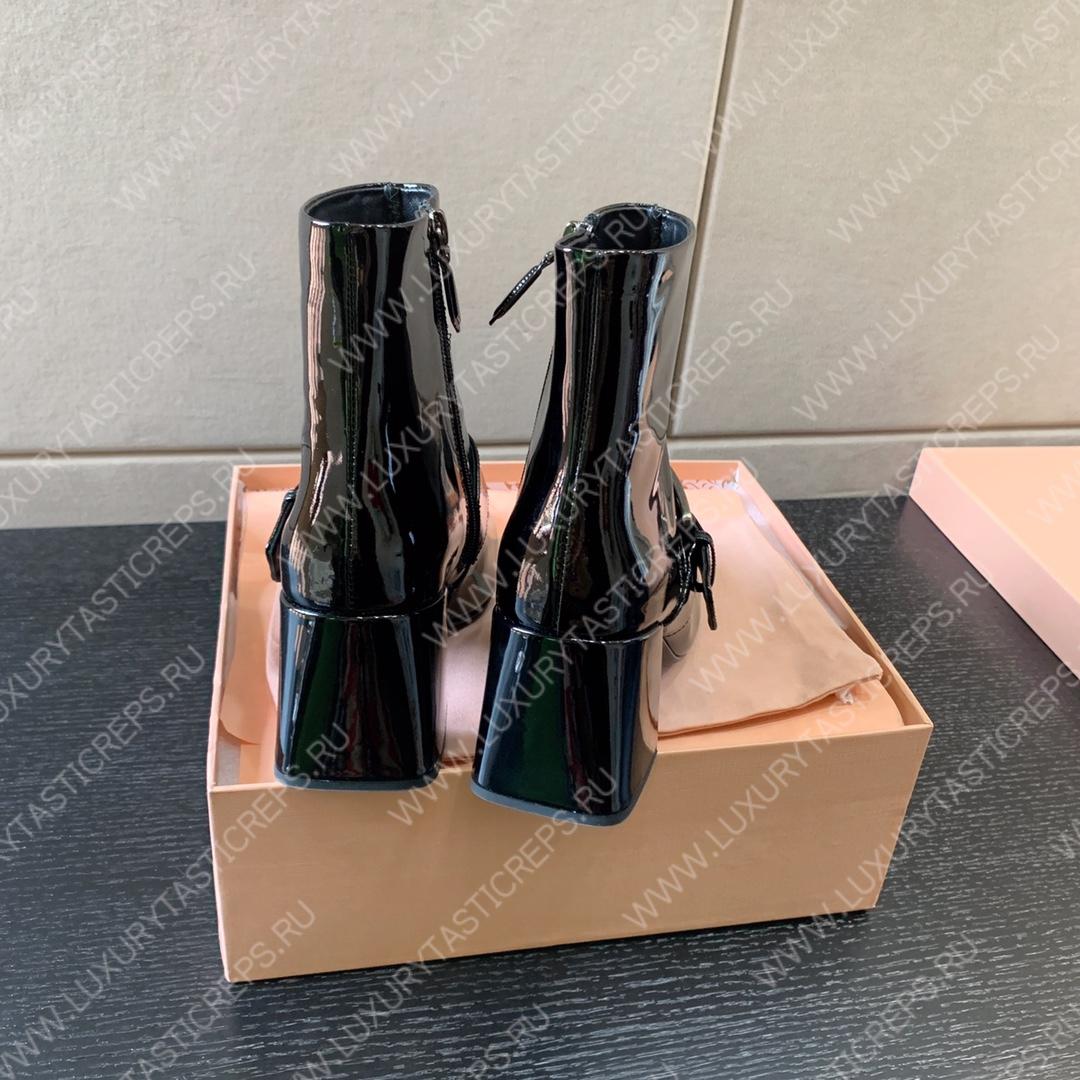 MIU MIU PATENT LEATHER BOOTIES BLACK 5T799D
