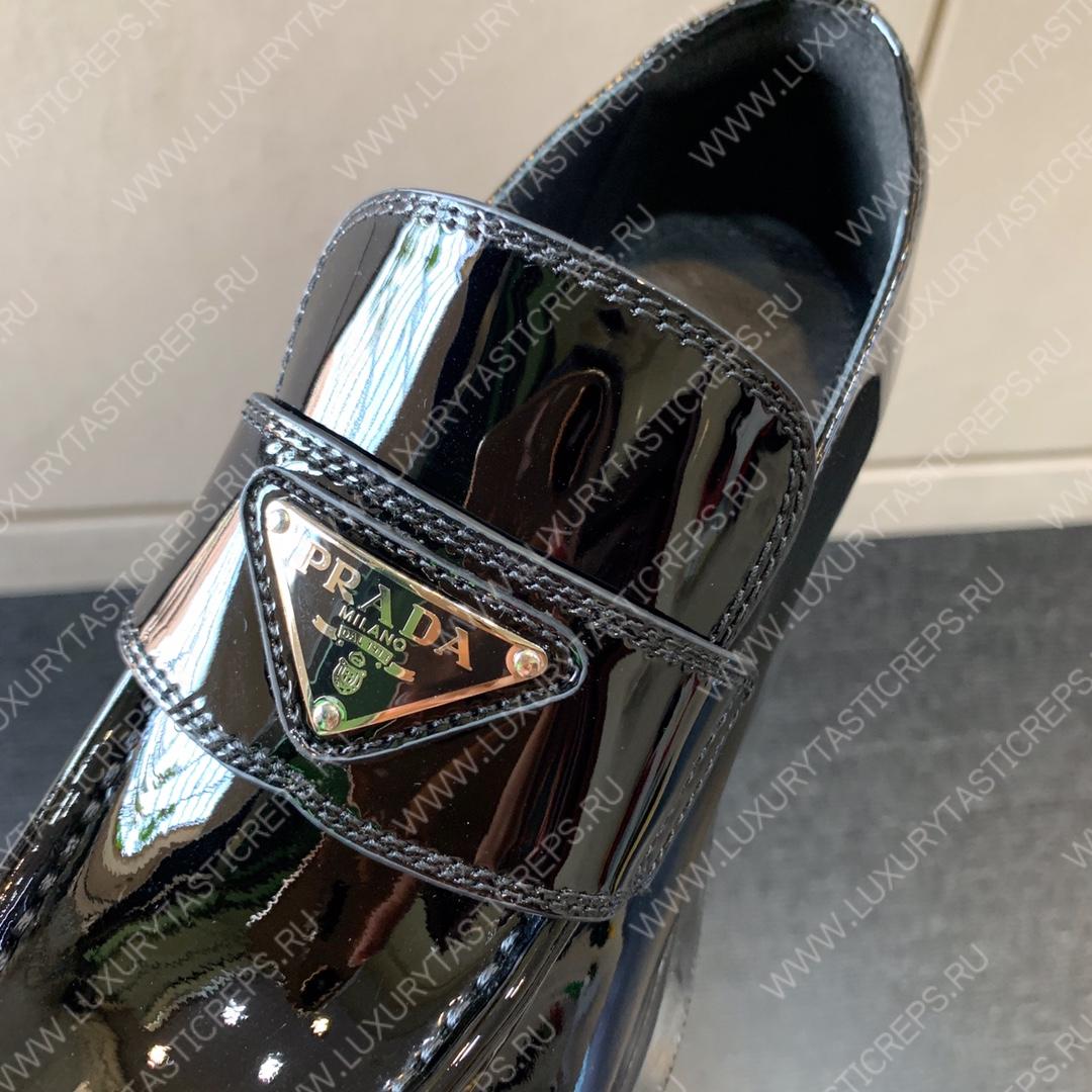 Pra*a high-heeled loafers black 1d246m