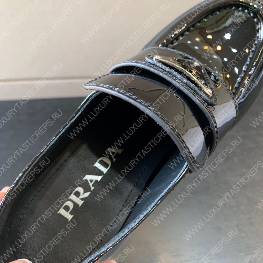 Pra*a high-heeled loafers black 1d246m