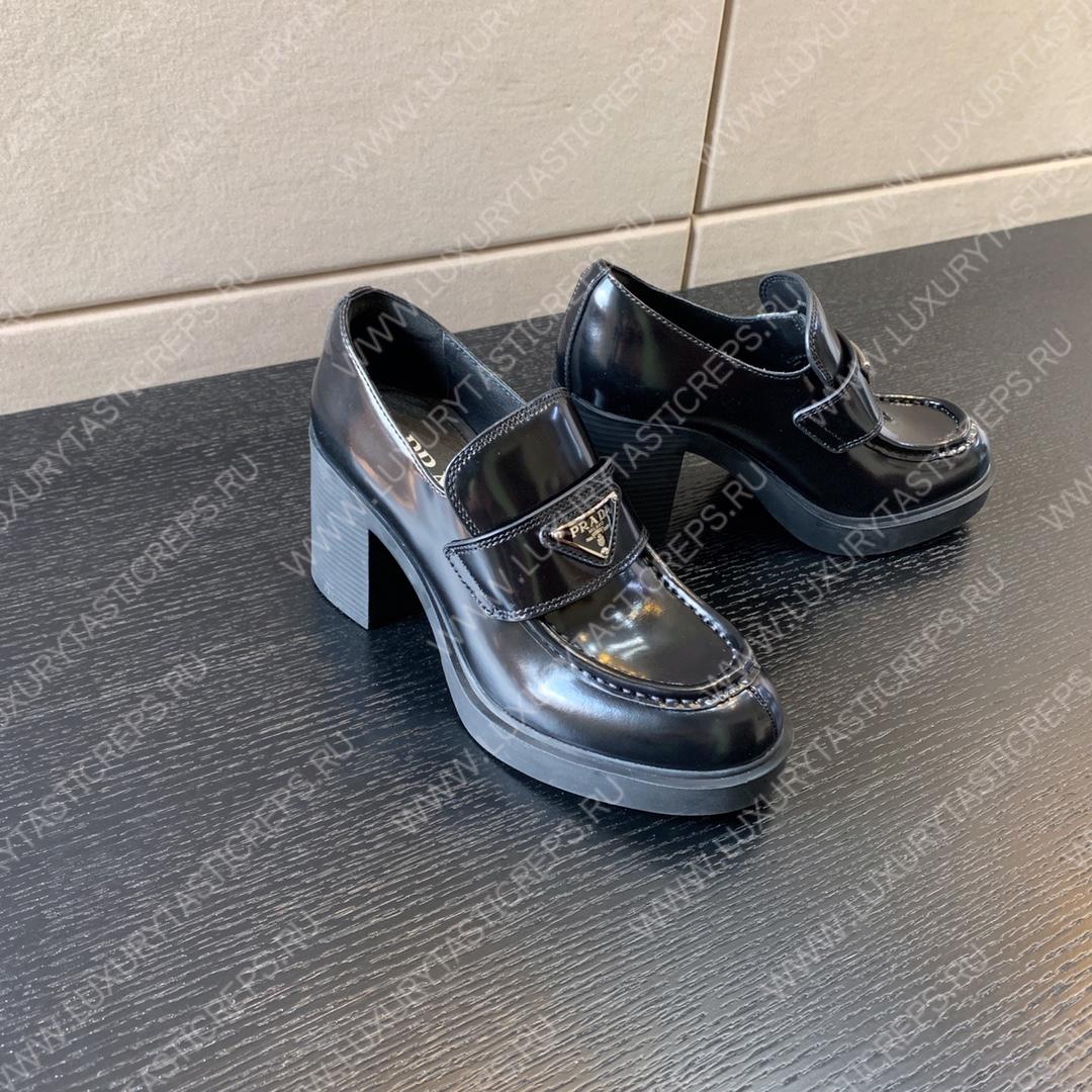 Pra*a high-heeled loafers black 1d246m