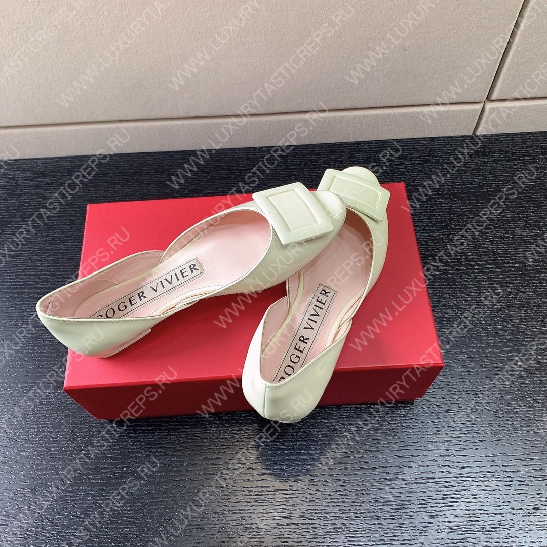 ROGER VIVIER BUCKLE BALLERINAS OFF-WHITE RVW6683