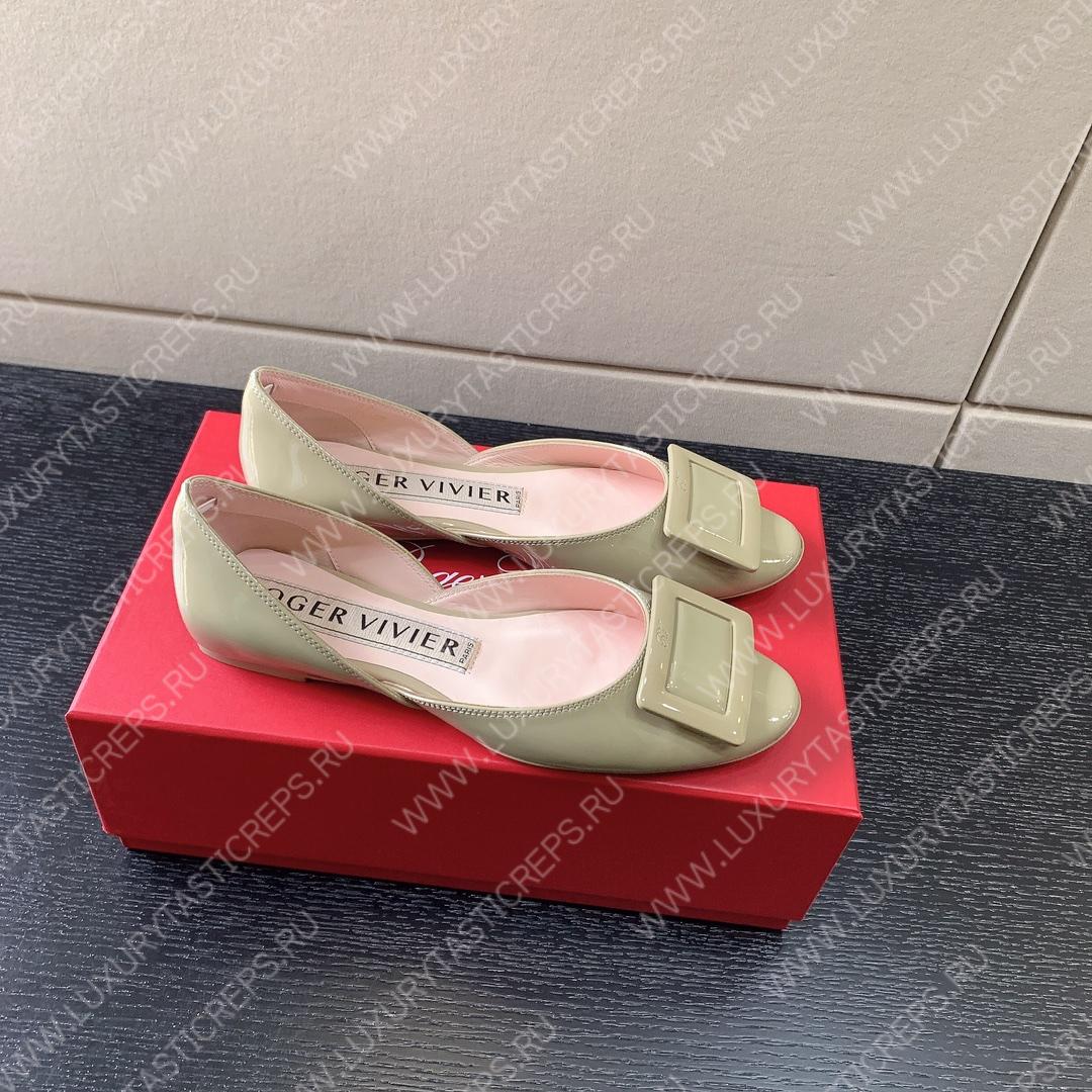 ROGER VIVIER BUCKLE BALLERINAS TAN RVW6683