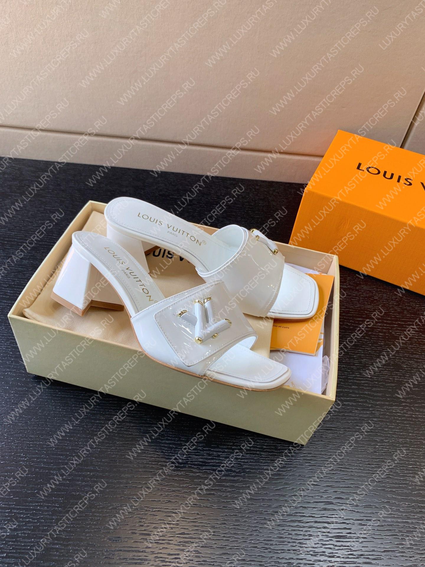 l**is V*t*n shake mule white 1ab2q3