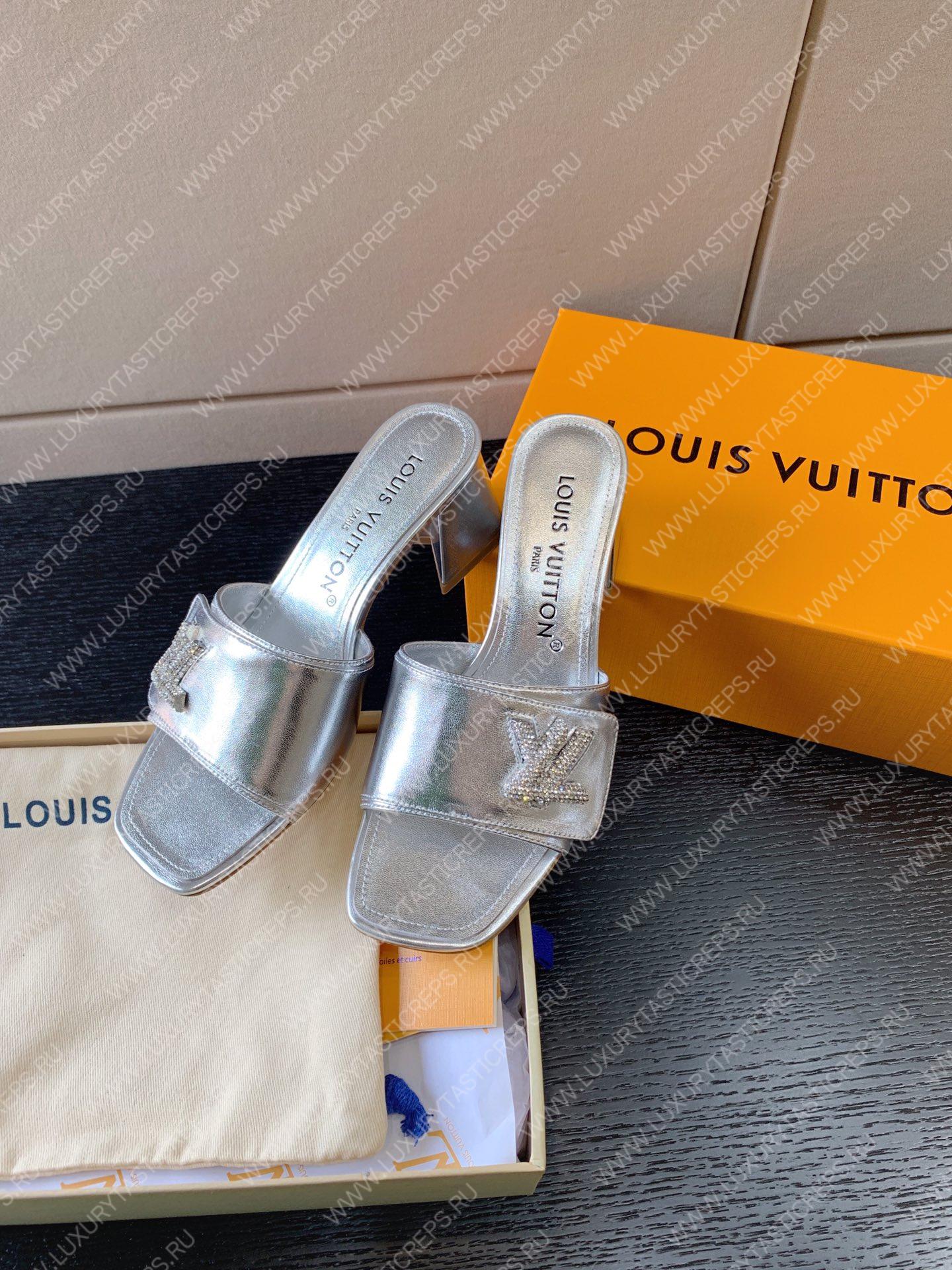 l**is V*t*n shake mule silver 1ab2q3