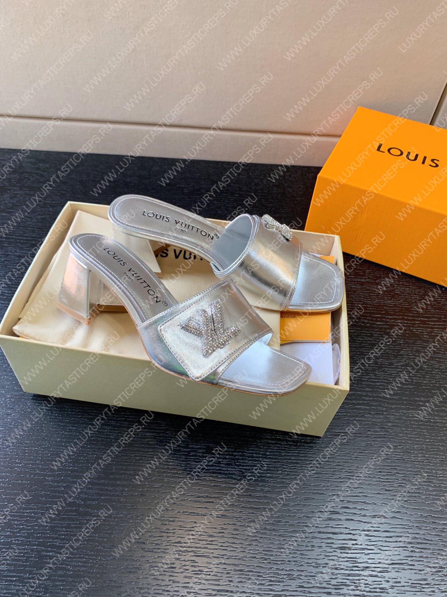 l**is V*t*n shake mule silver 1ab2q3