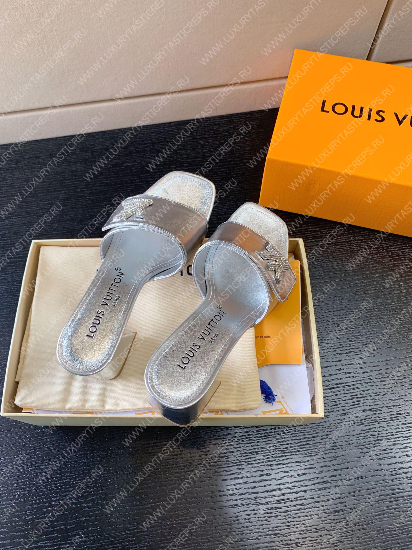 l**is V*t*n shake mule silver 1ab2q3