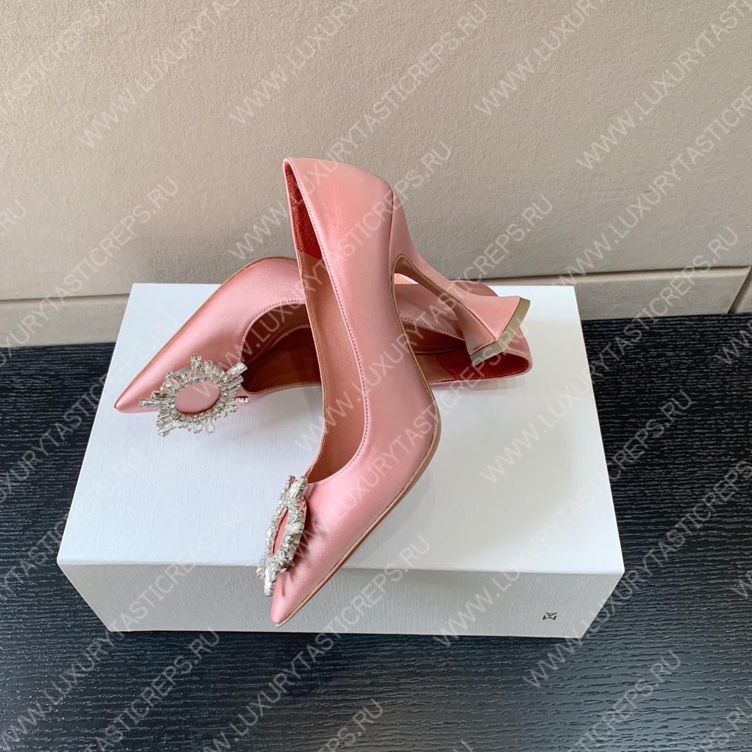 AMINA MUADDI BEGUM PATENT LEATHER PUMPS BABY PINK AM8001