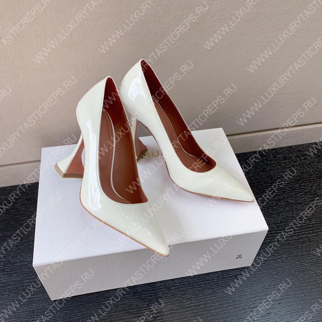 AMINA MUADDI BEGUM PATENT LEATHER PUMPS WHITE AM8001