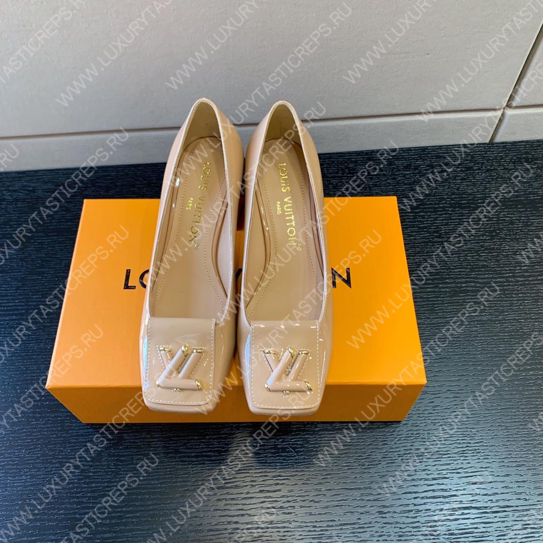 l**is V*t*n shake pump nude 1ab0qq