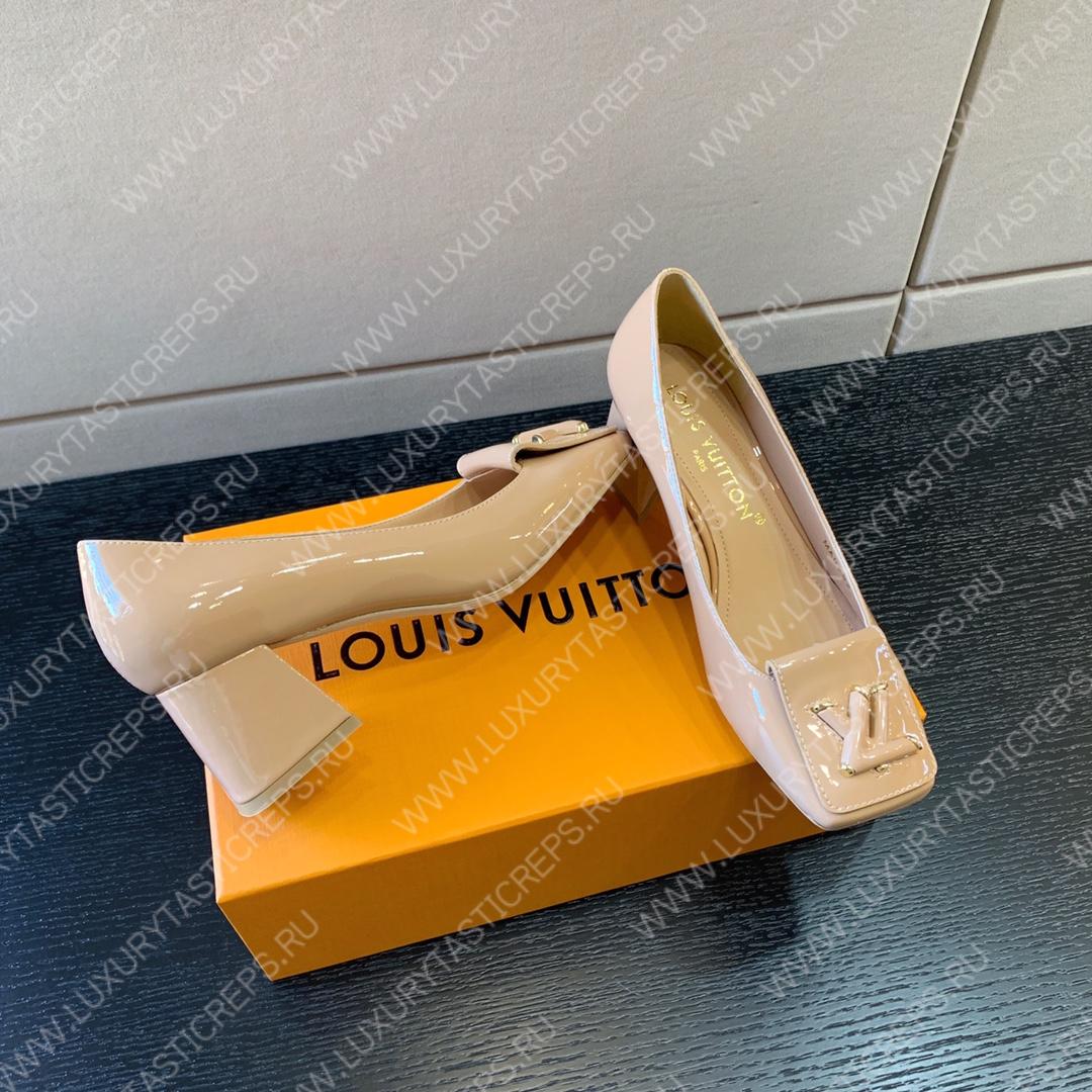 l**is V*t*n shake pump nude 1ab0qq