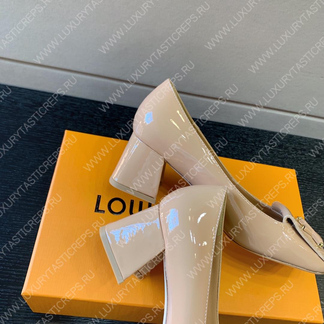 l**is V*t*n shake pump nude 1ab0qq