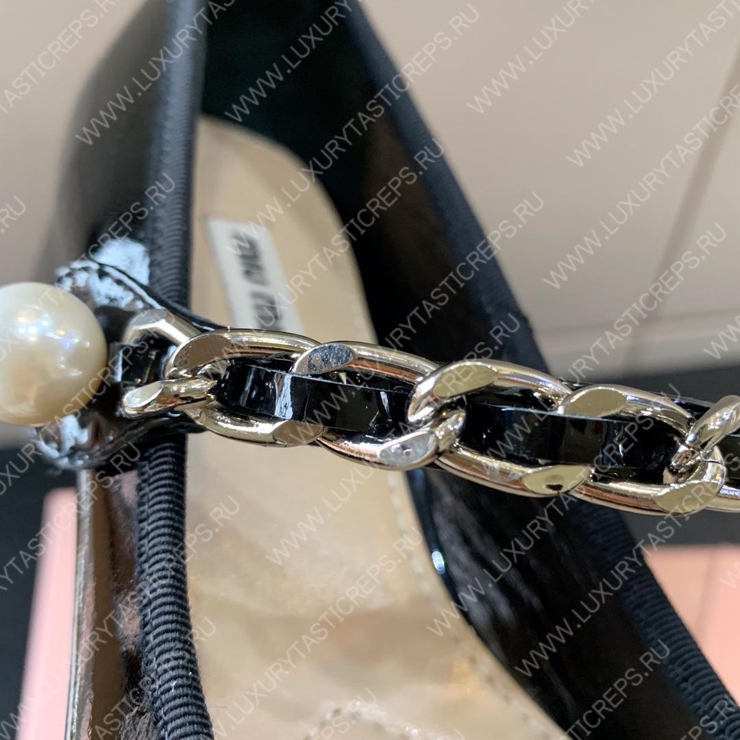 MIU MIU NAPLAK PUMPS WHITE AND BLACK 5I485D