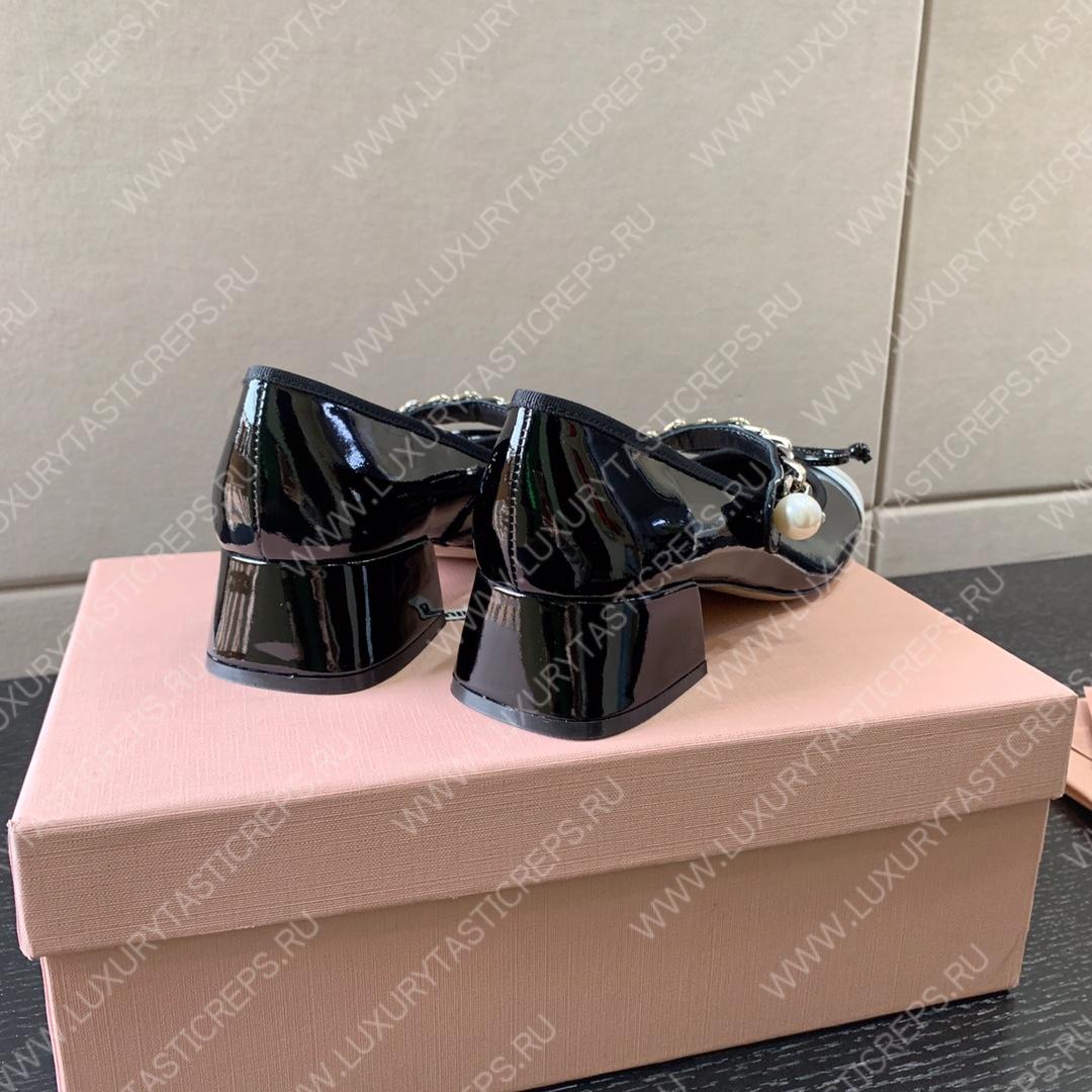 MIU MIU NAPLAK PUMPS WHITE AND BLACK 5I485D