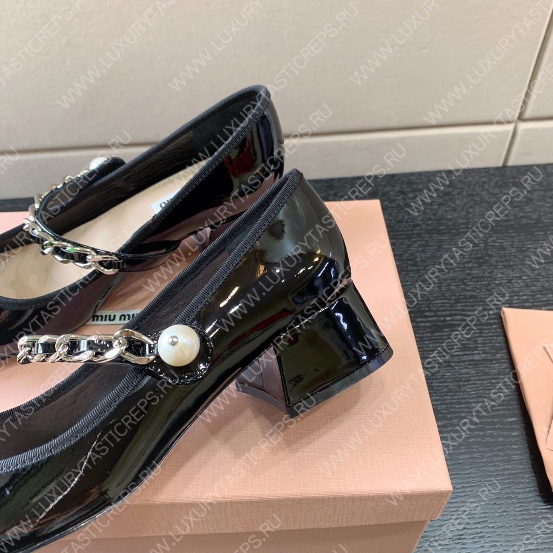 MIU MIU NAPLAK PUMPS WHITE AND BLACK 5I485D