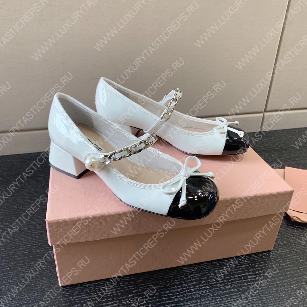 MIU MIU NAPLAK PUMPS WHITE AND BLACK 5I485D
