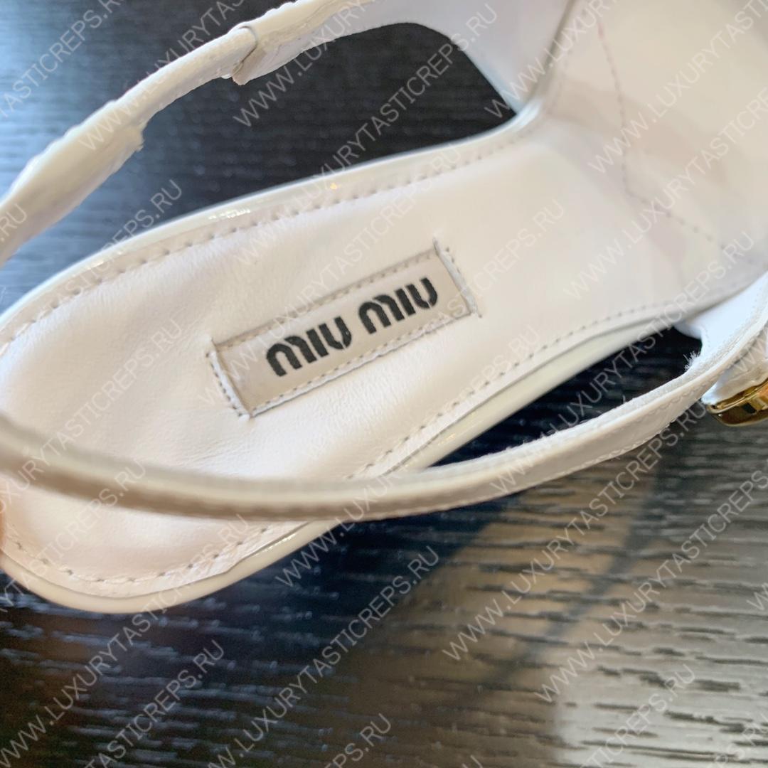 MIU MIU PATENT LEATHER SLINGBACK PUMPS WHITE 5I813D