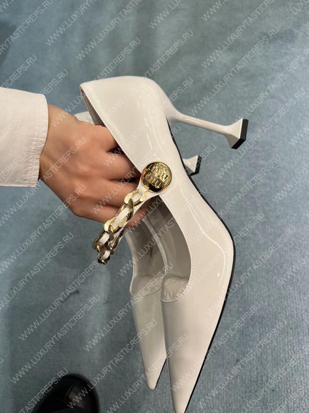 MIU MIU PATENT LEATHER PUMPS WHITE 5I814D