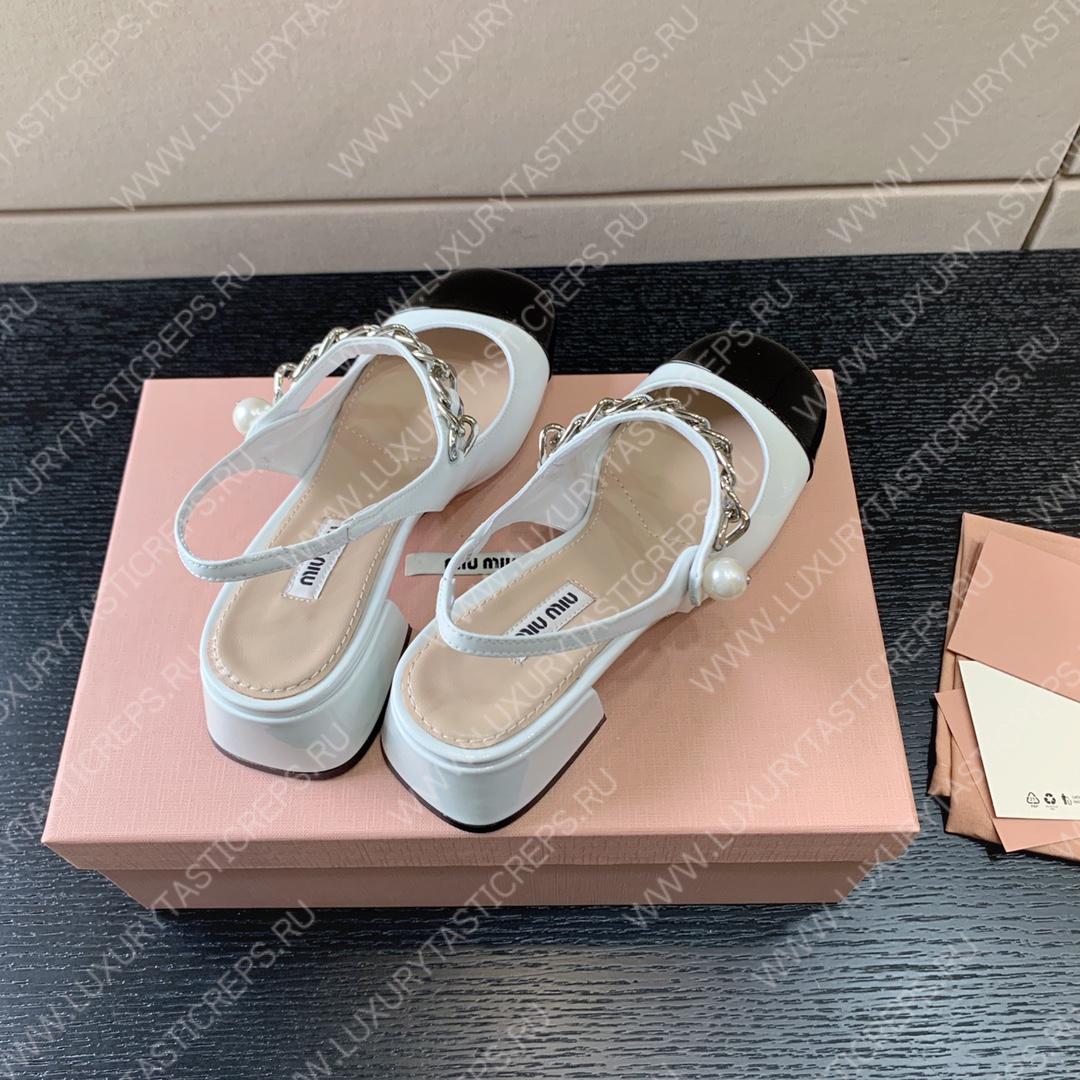 MIU MIU MARY JANE SLINGBACK PUMPS WHITE AND BLACK 5I446D