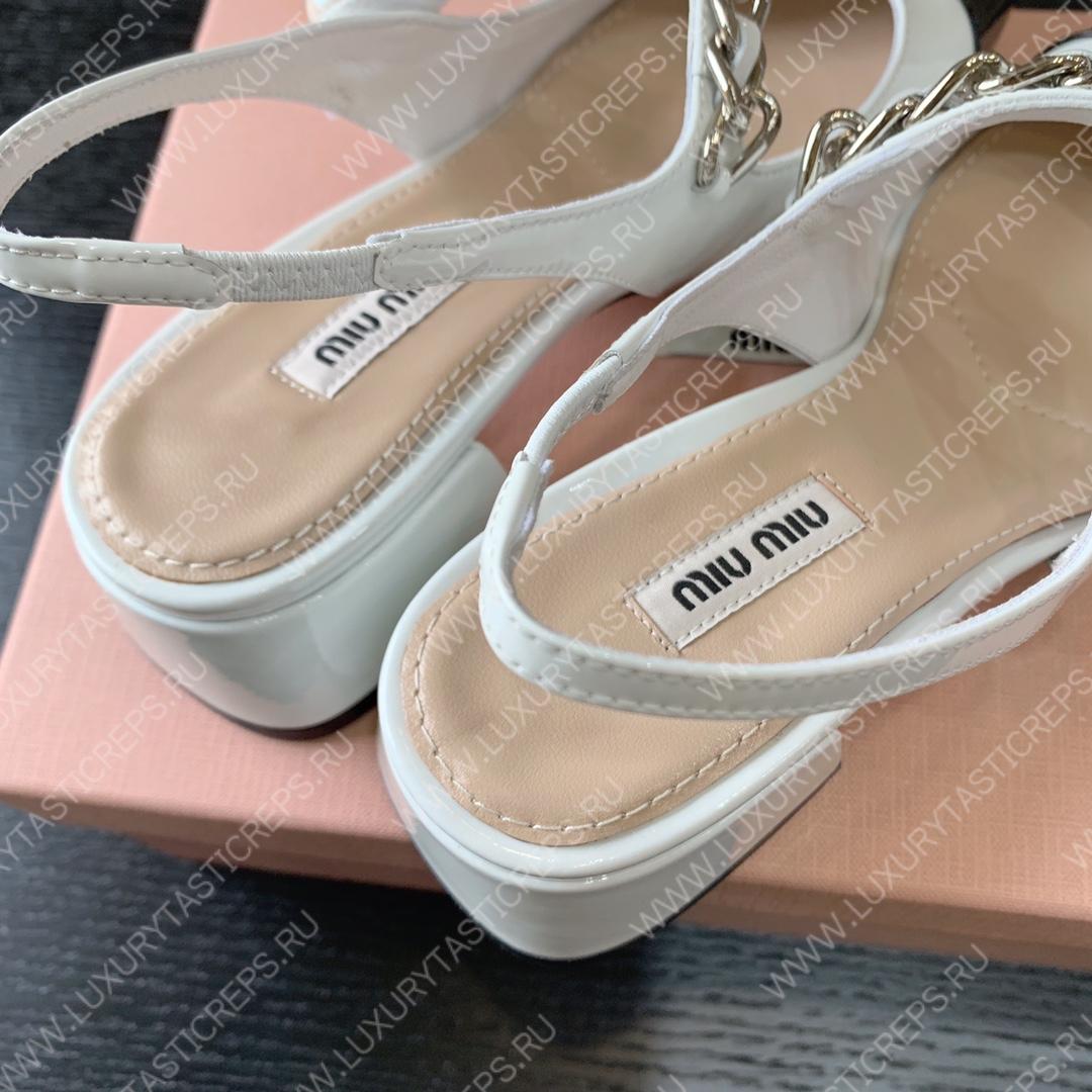 MIU MIU MARY JANE SLINGBACK PUMPS WHITE AND BLACK 5I446D