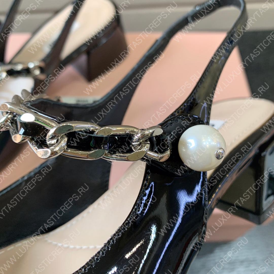 MIU MIU MARY JANE SLINGBACK PUMPS WHITE AND BLACK 5I446D