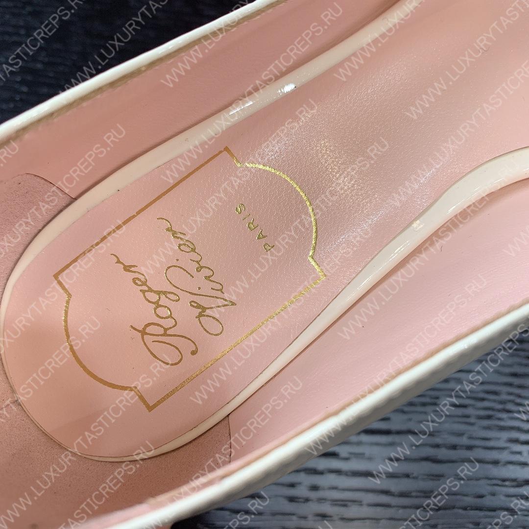 ROGER VIVIER CITY PUMPS LEATHER OFF-WHITE RVW6183