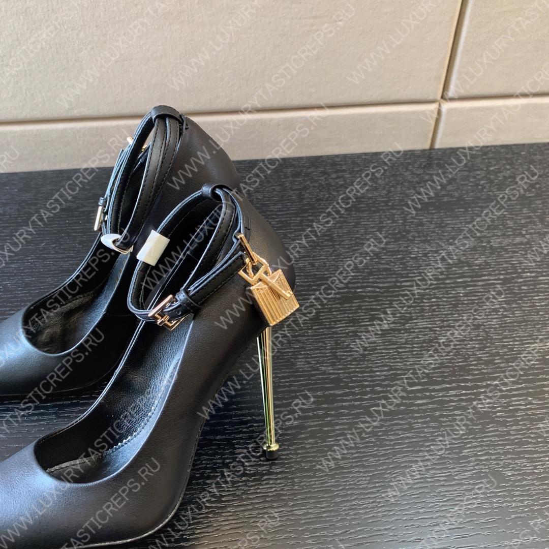 TOM FORD PADLOCK POINTY PUMP BLACK W2271T