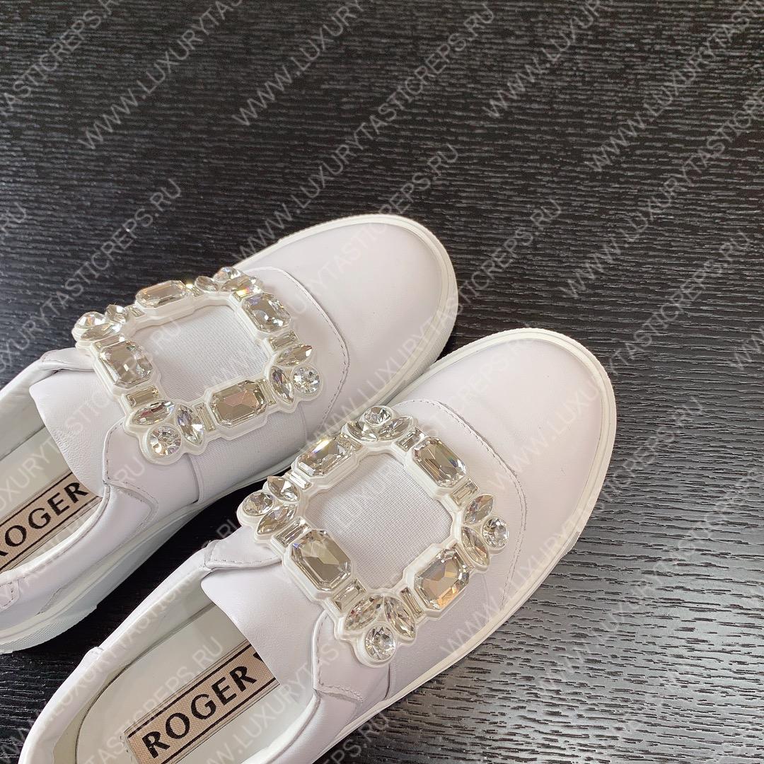 ROGER VIVIER STRASS BUCKLE SNEAKERS WHITE RVW6873