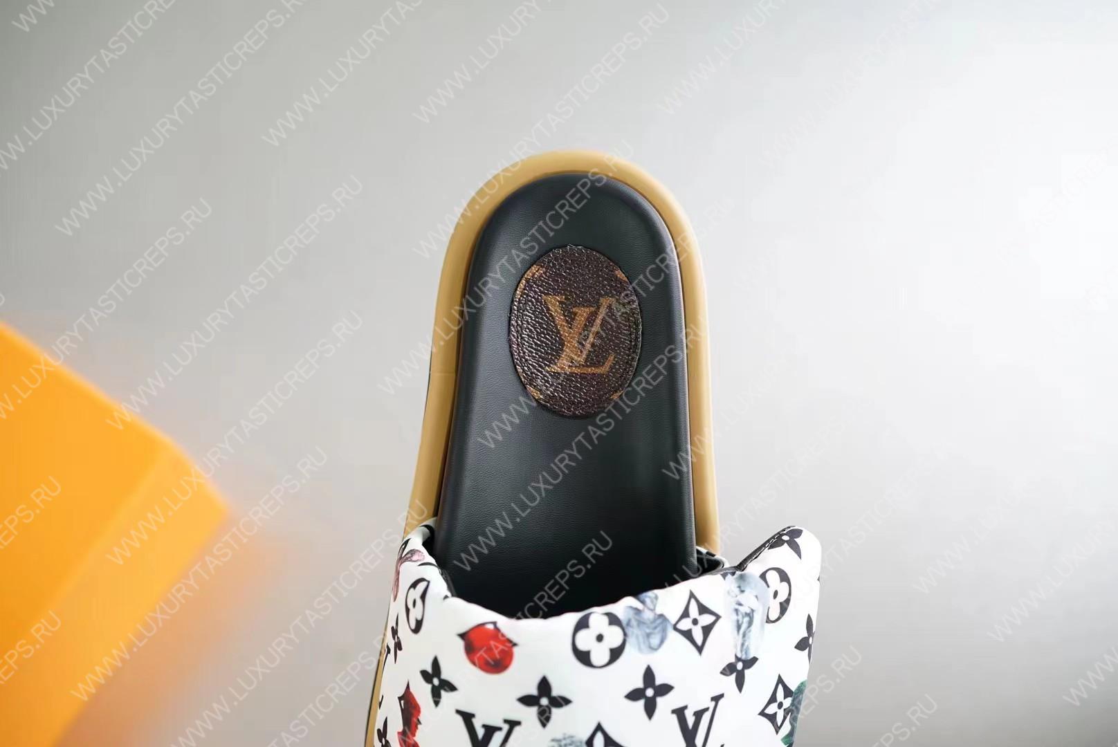 l**is V*t*n pool pillow flat comfort mules black and white 261374