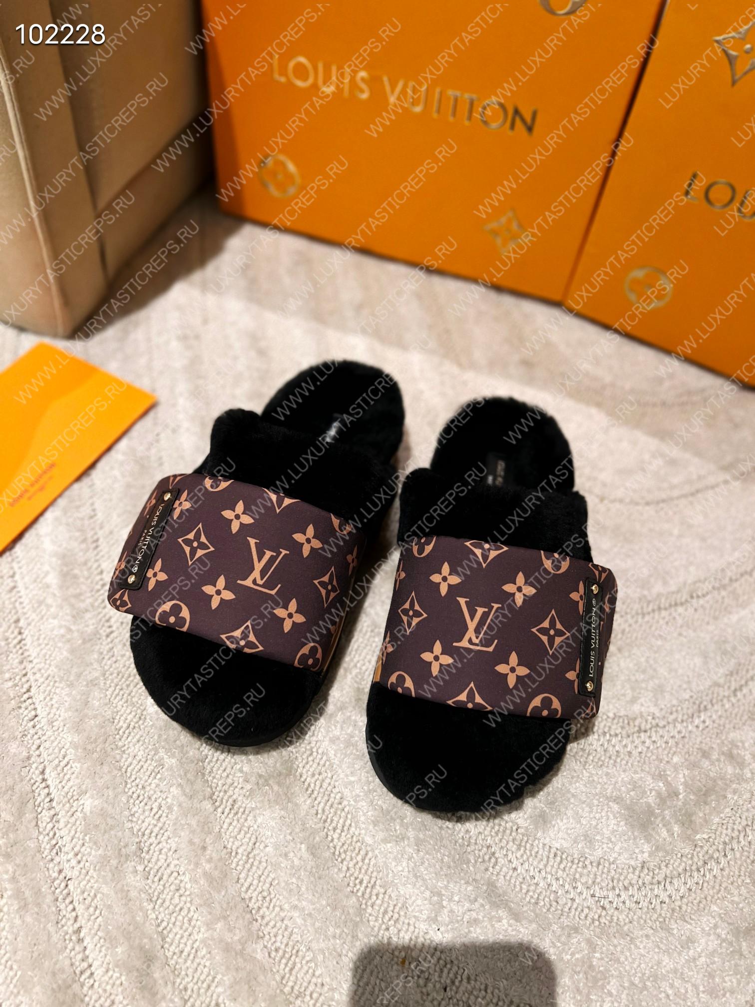 l**is V*t*n slipper pillow flat comfort mule black 1aam3k