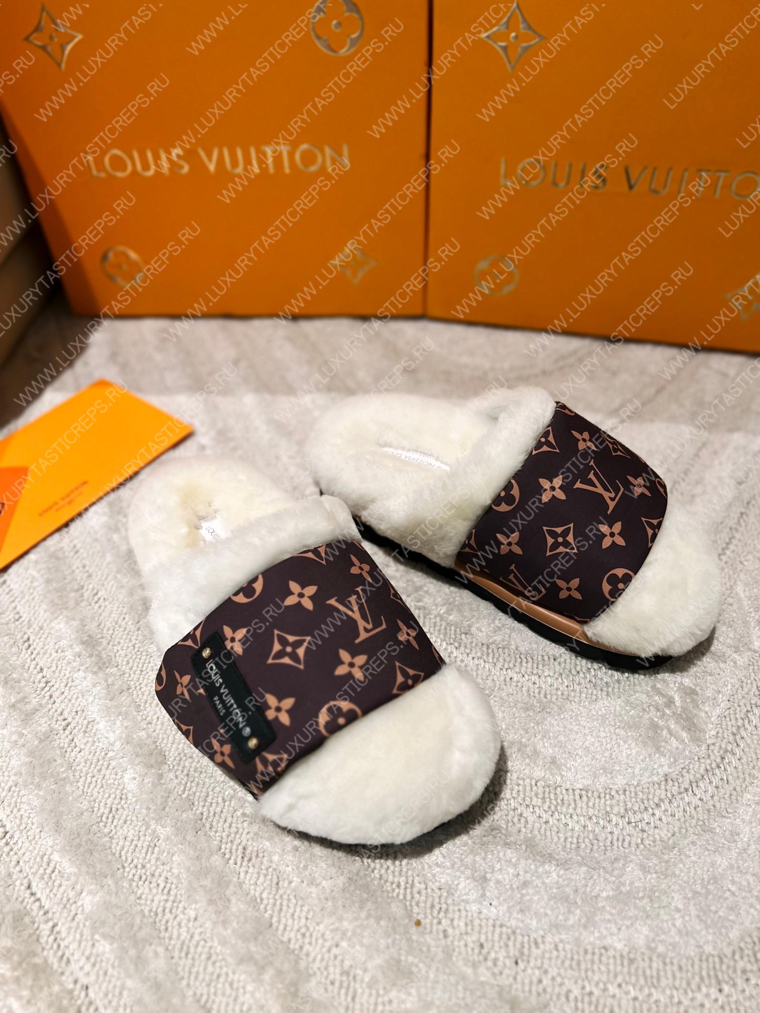 l**is V*t*n slipper pillow flat comfort mule white 1aam3k