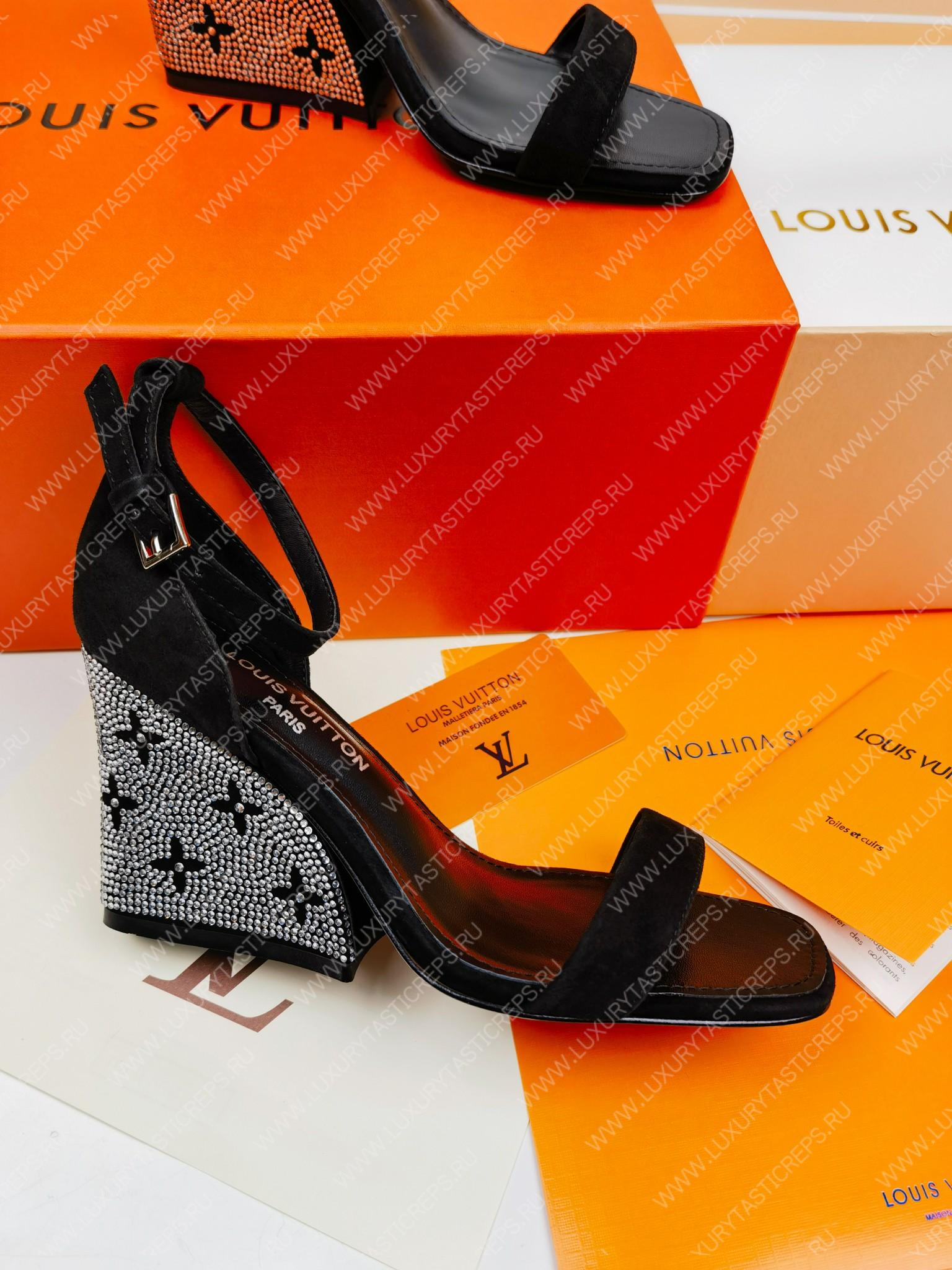 l**is V*t*n appeal wedge sandal black 1aacnr