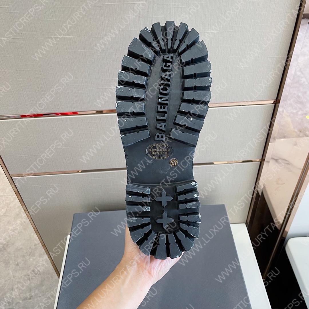 BLANECIAGA STRIKE LACE-UP BOOT BLACK 590974WA