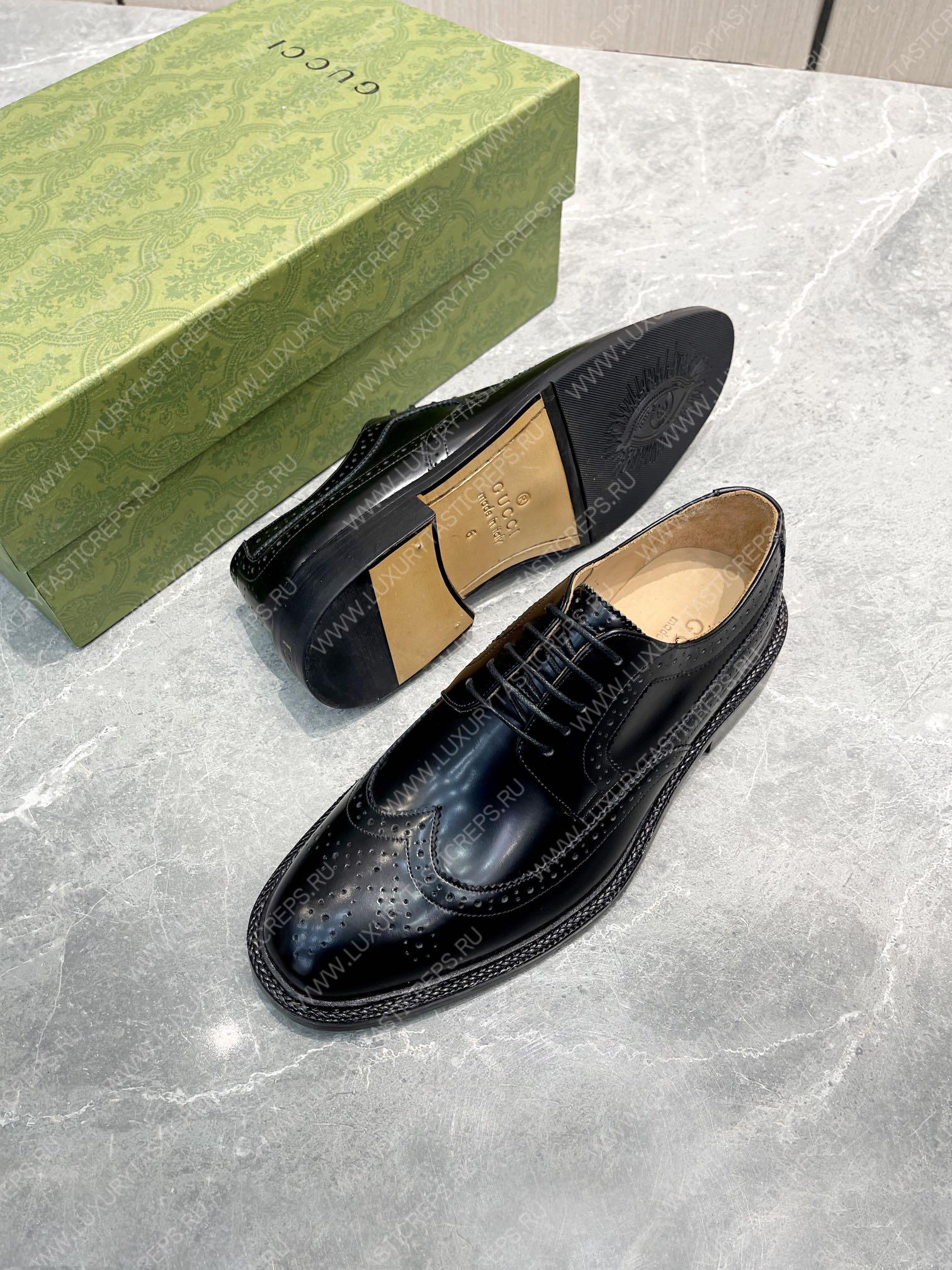 G*u*i men’s lace-up shoe black 723694